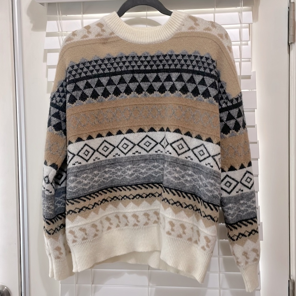NWOT haptics sweater